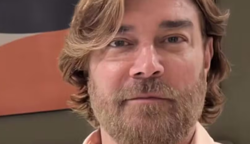 Ator e dublador é hospitalizado após desabafo preocupante nas redes sociais