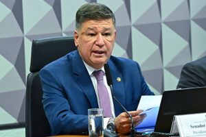 CPI do INSS recorre contra decisões de Dino que barraram quebras de sigilo como a de Lulinha