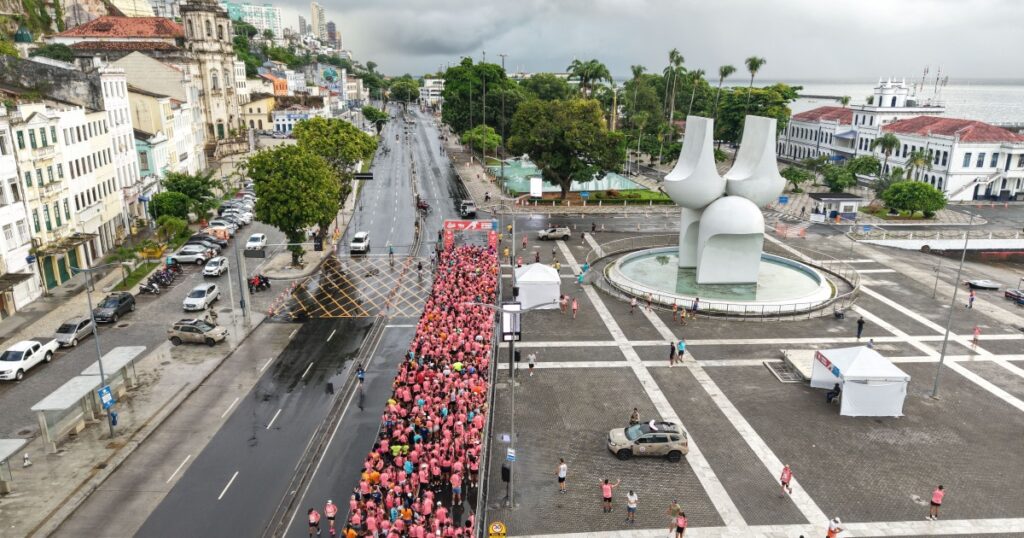 Corrida Salvador 10 Milhas reúne cerca de 5 mil participantes em celebração ao aniversário da capital baiana