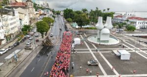 Corrida Salvador 10 Milhas reúne cerca de 5 mil participantes em celebração ao aniversário da capital baiana