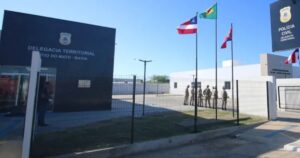 Discussão em rede social termina com adolescente esfaqueado no Oeste da Bahia