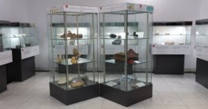 Fragmentos de óxido do meteorito Bendegó vão compor acervo do Museu Geológico da Bahia