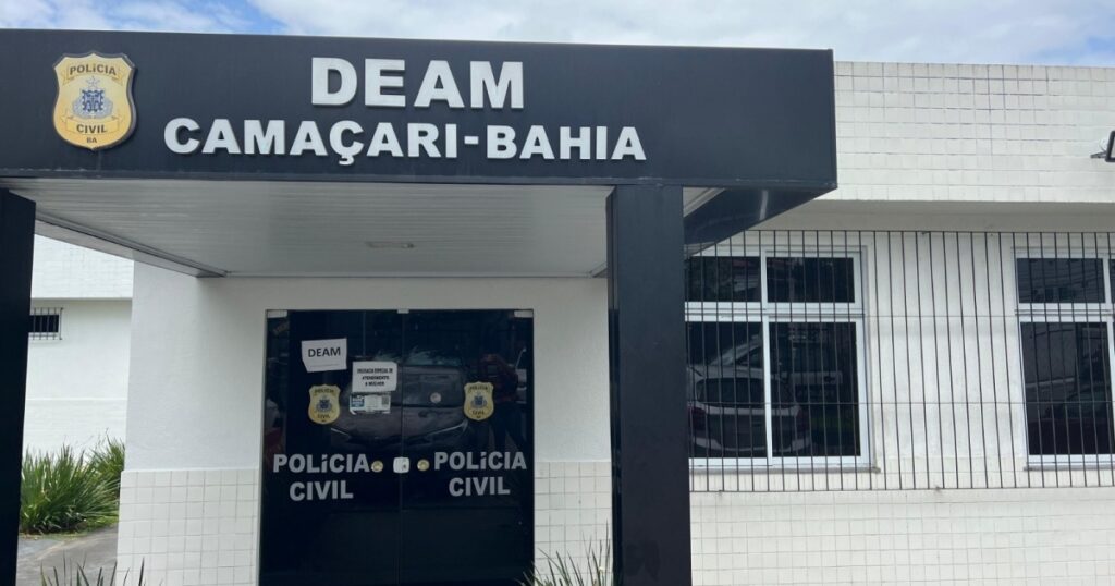 Homem é preso por lesão corporal após agredir mulher em Camaçari
