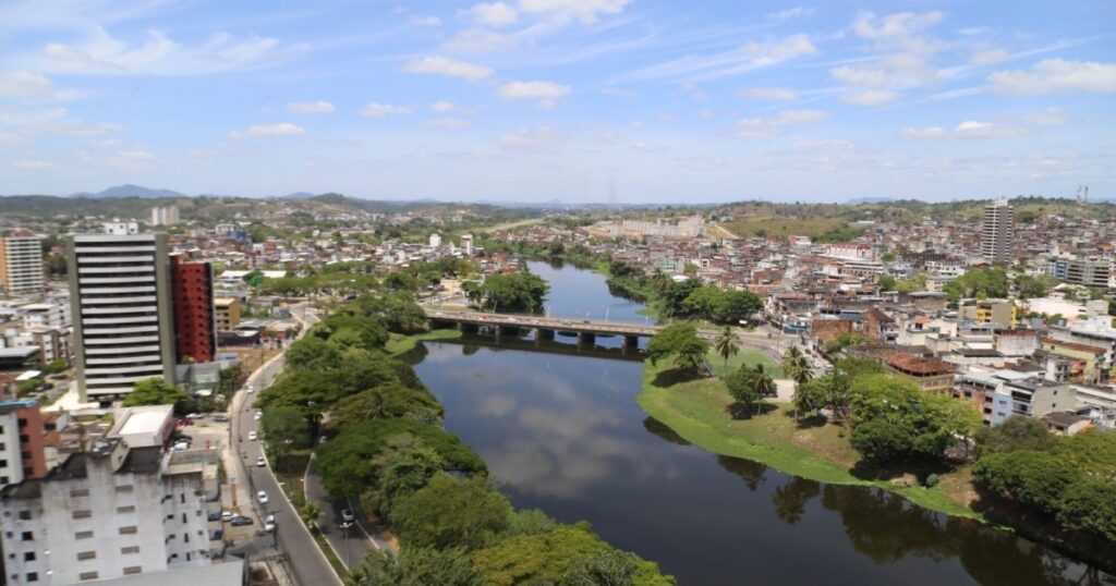 Itabuna inicia obras de rede de esgoto e estação de tratamento