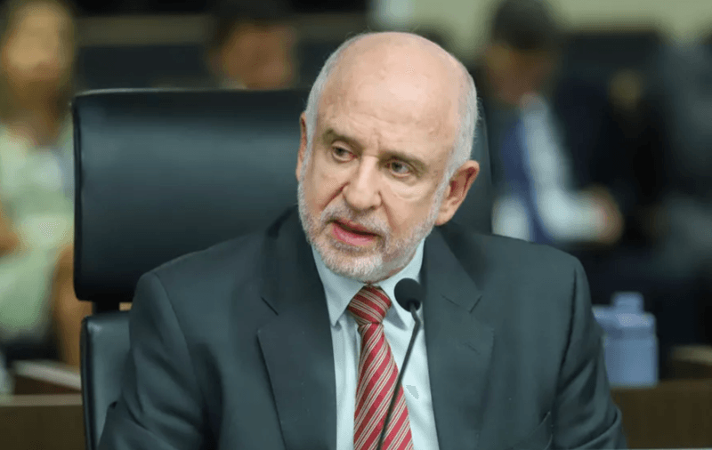 Ministro do TCU oferece curso, por R$ 4 mil, sobre como não ser condenado no tribunal