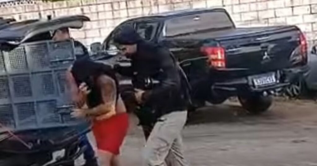 Polícia prende quarteto acusado de tráfico, estelionato e lavagem de dinheiro em Porto Seguro