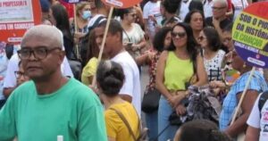 Professores de Camaçari farão paralisação após impasse com campanha salarial de 2026