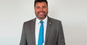 Deputado estadual Marcinho Oliveira é um dos alvos de operação da PF que mira desvio de verbas no interior da Bahia