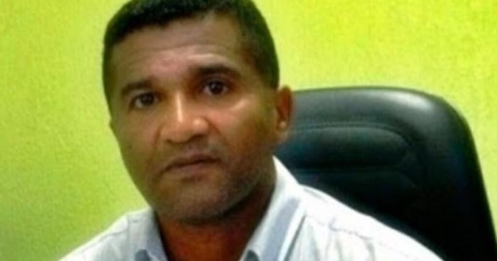 Doze anos após assassinato de prefeito na Bahia, acusados vão a júri popular nesta segunda