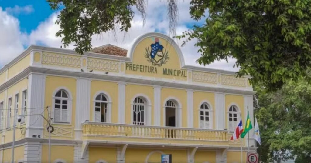 Juazeiro sanciona lei que proíbe condenados pela Lei Maria da Penha de ocuparem cargos públicos