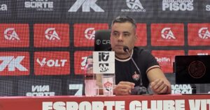 Jair Ventura valoriza bom resultado sobre o São Paulo e exalta atuação do Vitória: "Com todo respeito, cabia mais"