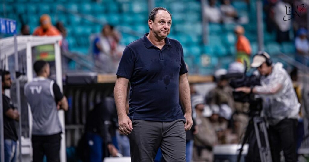 “A responsabilidade é totalmente minha”: Ceni assume culpa por revés, blinda elenco e projeta 'decisão' contra o Santos