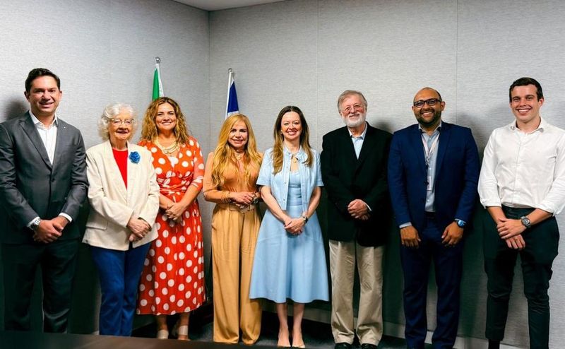 ACB e JUCEB firmam cooperação para fortalecer ambiente de negócios na Bahia