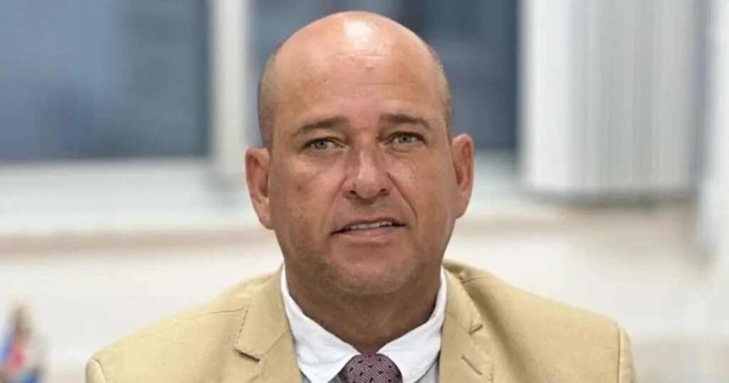 Binho Galinha vai a audiência de instrução em caso de venda de terreno a tenente-coronel da PM em Feira