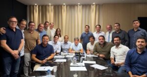 De Salvador, Lauro, Conquista e Teixeira: lançamentos para AL-BA em redutos causam desconforto em deputados da oposição