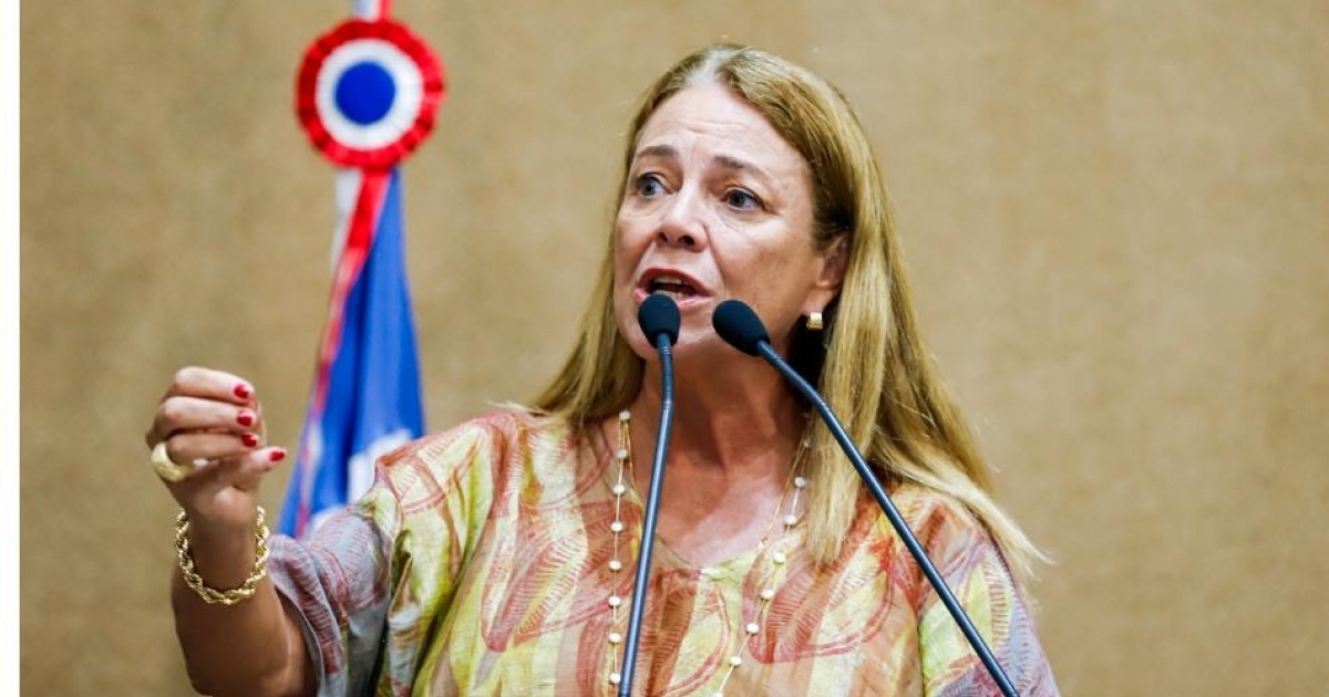 Fabíola Mansur se filia ao PV após deixar o PSB por “decisão política”