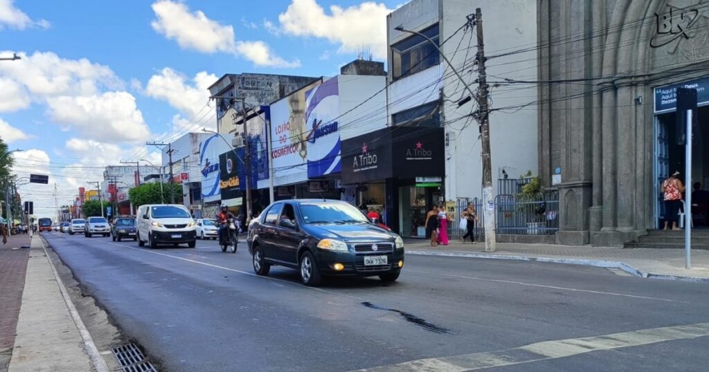 Feira de Santana movimenta R$ 3,4 bilhões por mês via Pix, afirma plataforma