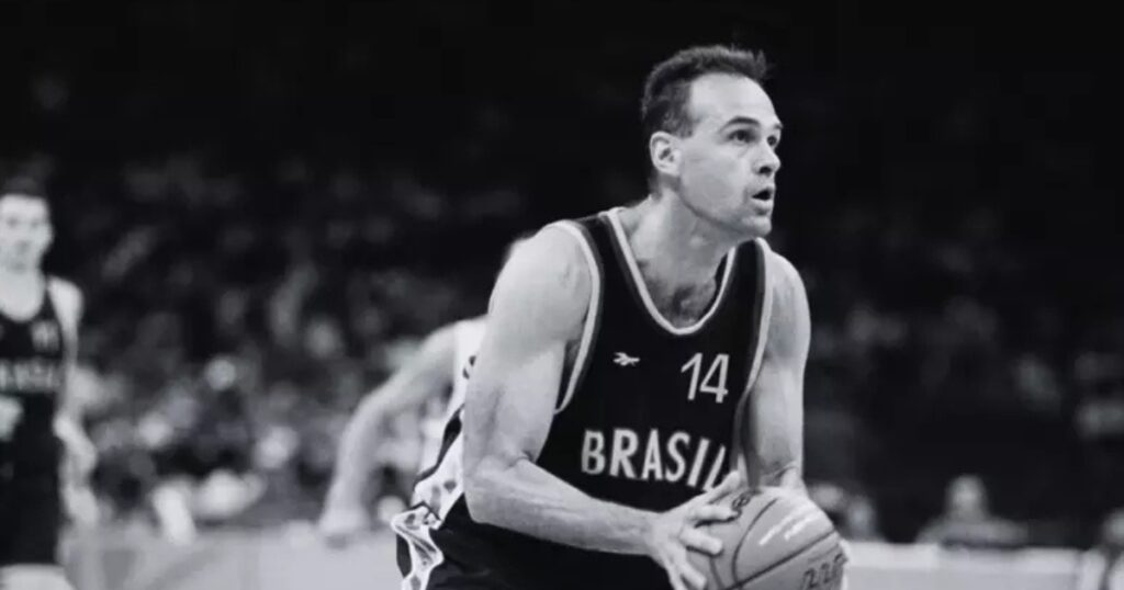 Fiba lamenta morte de Oscar Schmidt e destaca legado do ex-jogador: "Ícone nacional brasileiro"