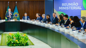 “Fiz mais que o Ministério das Mulheres todinho”: Áudio vazado em reunião expõe descontentamento de ministro de Lula 