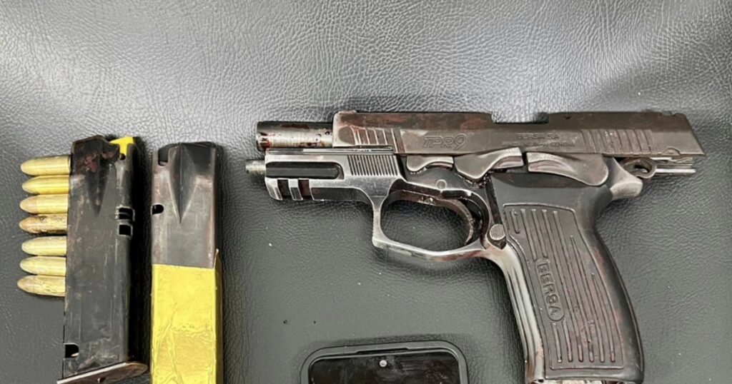 PM liberta família refém, apreende pistola 9mm e prende suspeito durante operação no Nordeste de Amaralina
