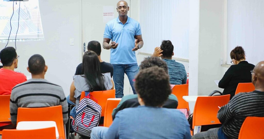 Prefeitura abre inscrições para cursos gratuitos de qualificação profissional; veja como participar