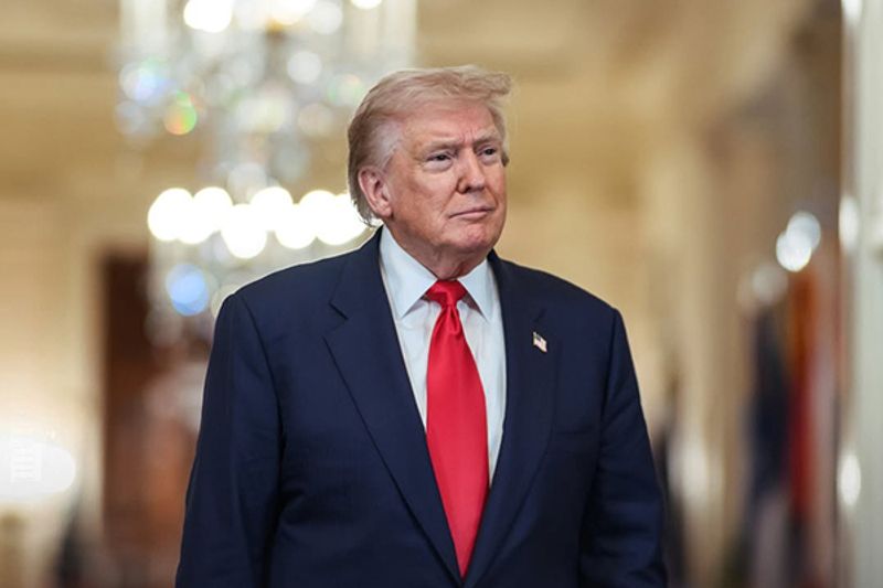 Trump diz que vai bloquear estreito de Hormuz e acusa Irã de 'extorsão global'