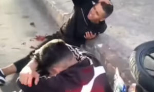 VÍDEO: Criminosos são baleados por PM de folga após tentarem roubar moto em São Paulo