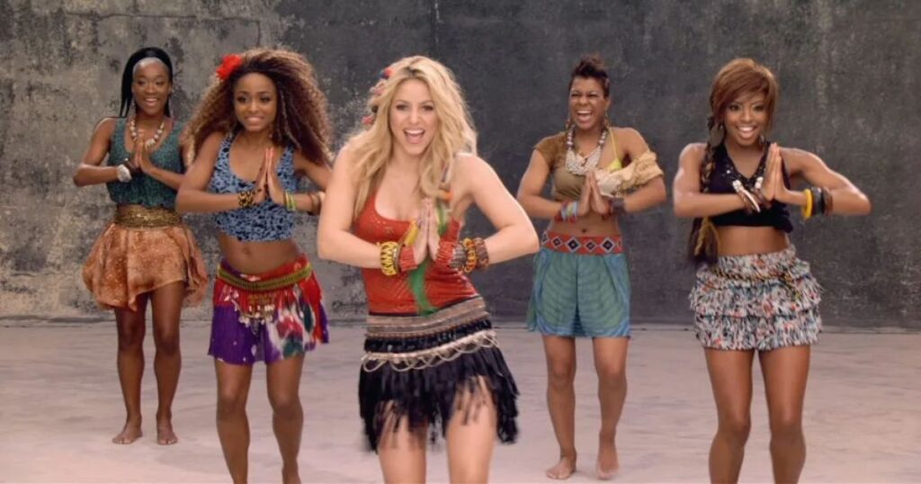 De Waka Waka a Lighter: Shakira agita o Brasil enquanto mundo define trilha sonora para Copa do Mundo
