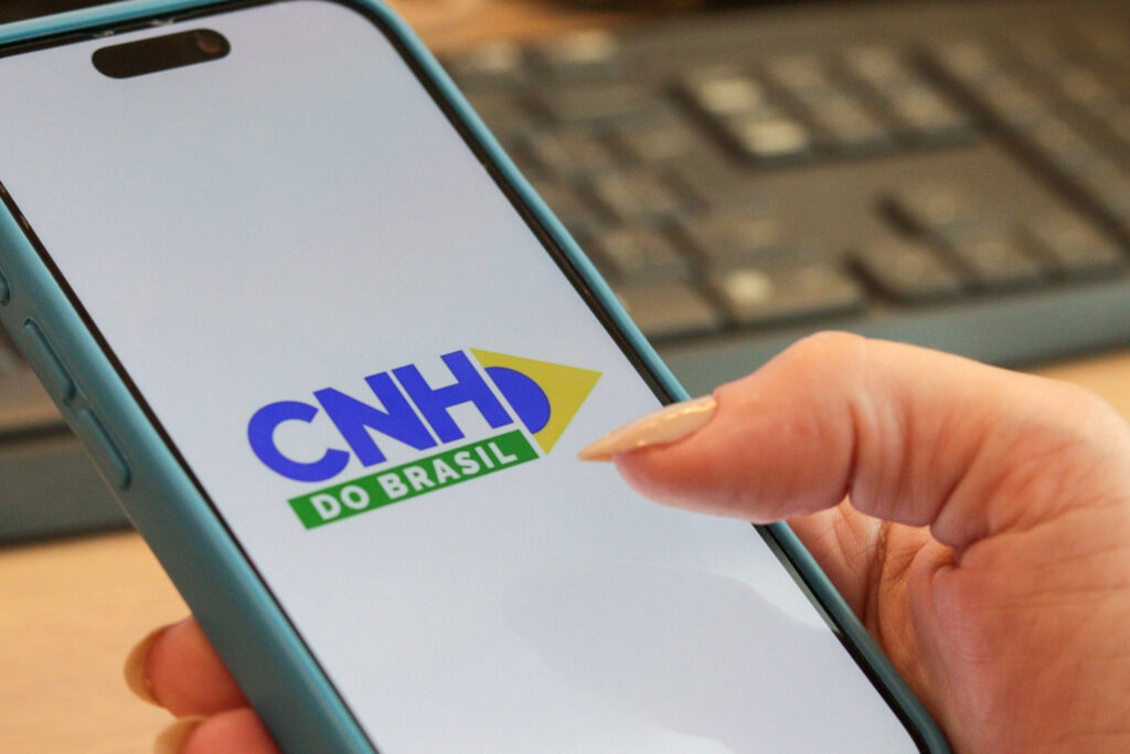 Nova CNH permite escolher instrutores e autoescolas com sistema de notas