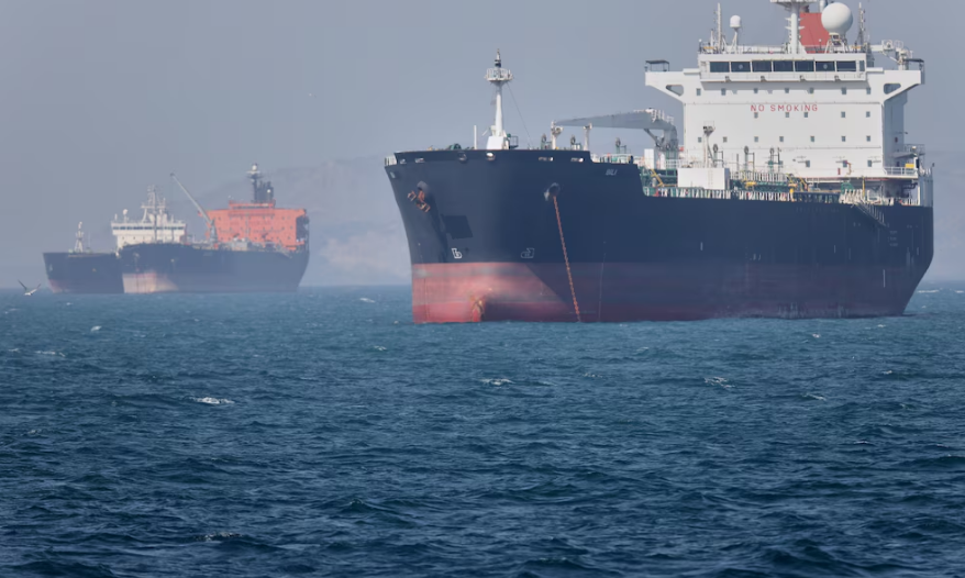 China confirma ataque a petroleiro com tripulação chinesa no Estreito de Ormuz