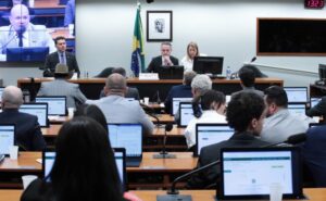 Conselho de Ética aprova suspensão de Marcel van Hattem, Zé Trovão e Marcos Pollon por 60 dias