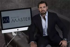 Daniel Vorcaro soube usar 'omissão sistêmica' em favor do Banco Master