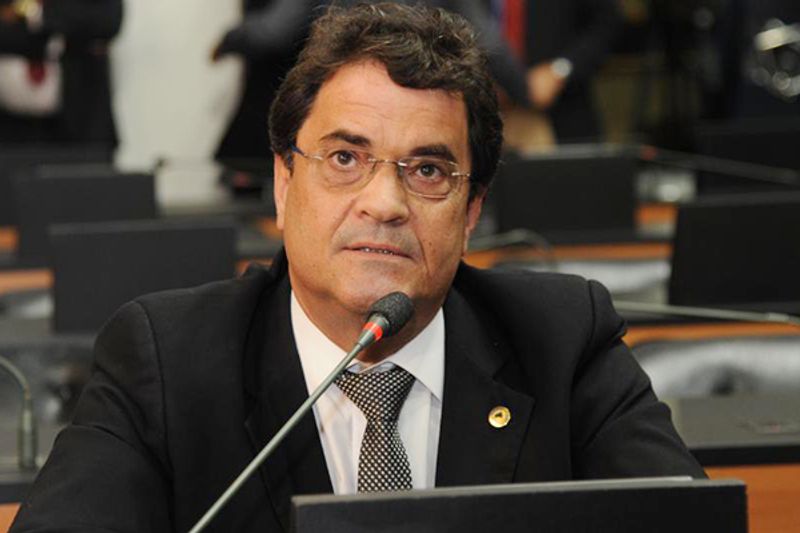 Deputado aponta contraste entre projeto popular de Jerônimo e oposição "elitista"
