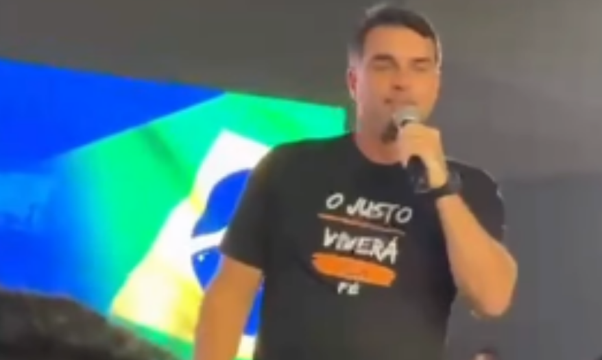 Flávio Bolsonaro acusa Lula de fazer ‘lobby’ com Trump para defender PCC e Comando Vermelho