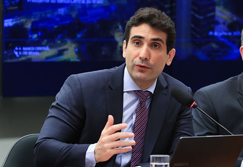 Galípolo é eleito presidente de comitê de emergentes no BIS, o BC dos BCs