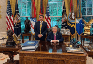Governistas querem usar encontro de Flávio e Trump para reforçar discurso de soberania de Lula