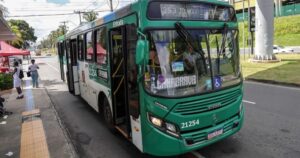 Greve dos rodoviários é suspensa após reunião nesta manhã