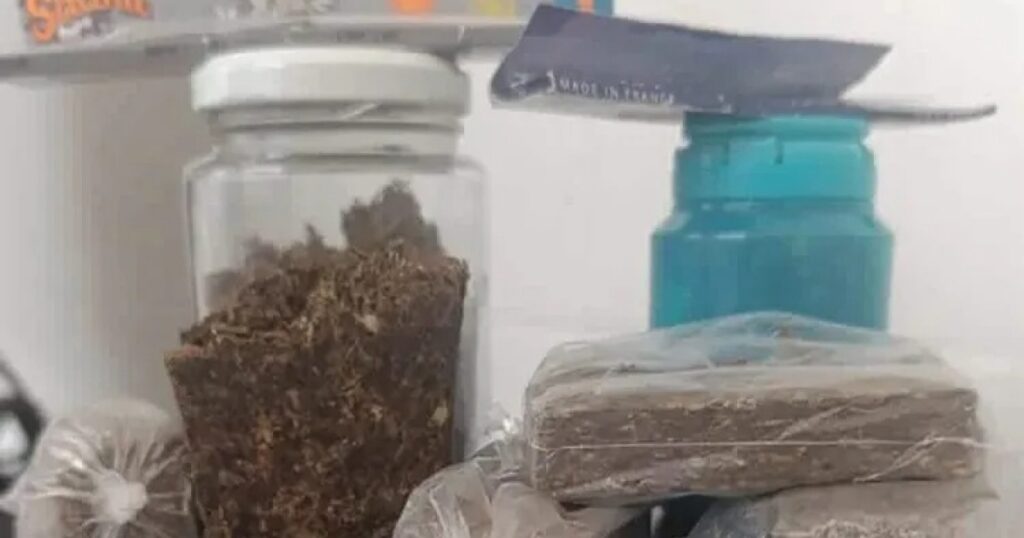 Homem é preso com maconha em barbearia durante operação policial na Chapada Diamantina