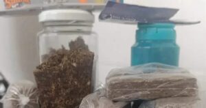 Homem é preso com maconha em barbearia durante operação policial na Chapada Diamantina