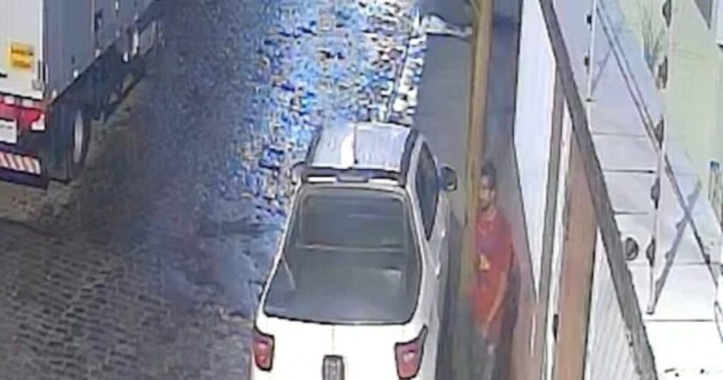 Homem é preso por suspeita de tentativas de furto em veículos em Ipiaú