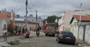 Irmãos que foram carbonizadas após incêndio em Serrinha morreram abraçados