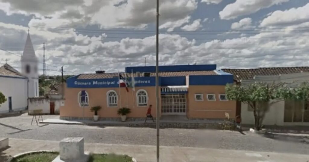 MP-BA recomenda suspensão de concurso da Câmara de Correntina por irregularidades