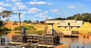 Nova ponte sobre Rio Grande supera 60% de execução, afirma prefeitura de Barreiras