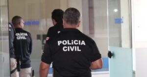 Pai é preso acusado de estuprar menina de 10 anos com ajuda de filho; caso ocorreu no Oeste baiano