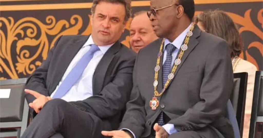 Pesquisa testa Joaquim Barbosa e Aécio pela primeira vez e aponta vitória de Lula