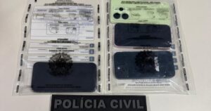Polícia prende em Camaçari acusado de roubar 80 celulares em loja de Santo Estêvão