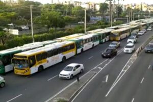 Rodoviários de Salvador entram em greve por tempo indeterminado a partir desta sexta-feira (22)