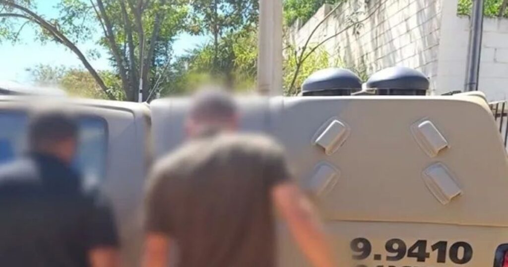 Suspeitos de estelionato são detidos após perseguição policial em Tanque Novo