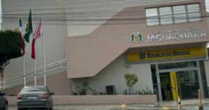 TCM manda suspender licitação de quase R$ 1 milhão para compra de fardamentos em Jaguaquara