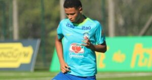 Zagueiro do Vitória é convocado para a Seleção Brasileira Sub-15
